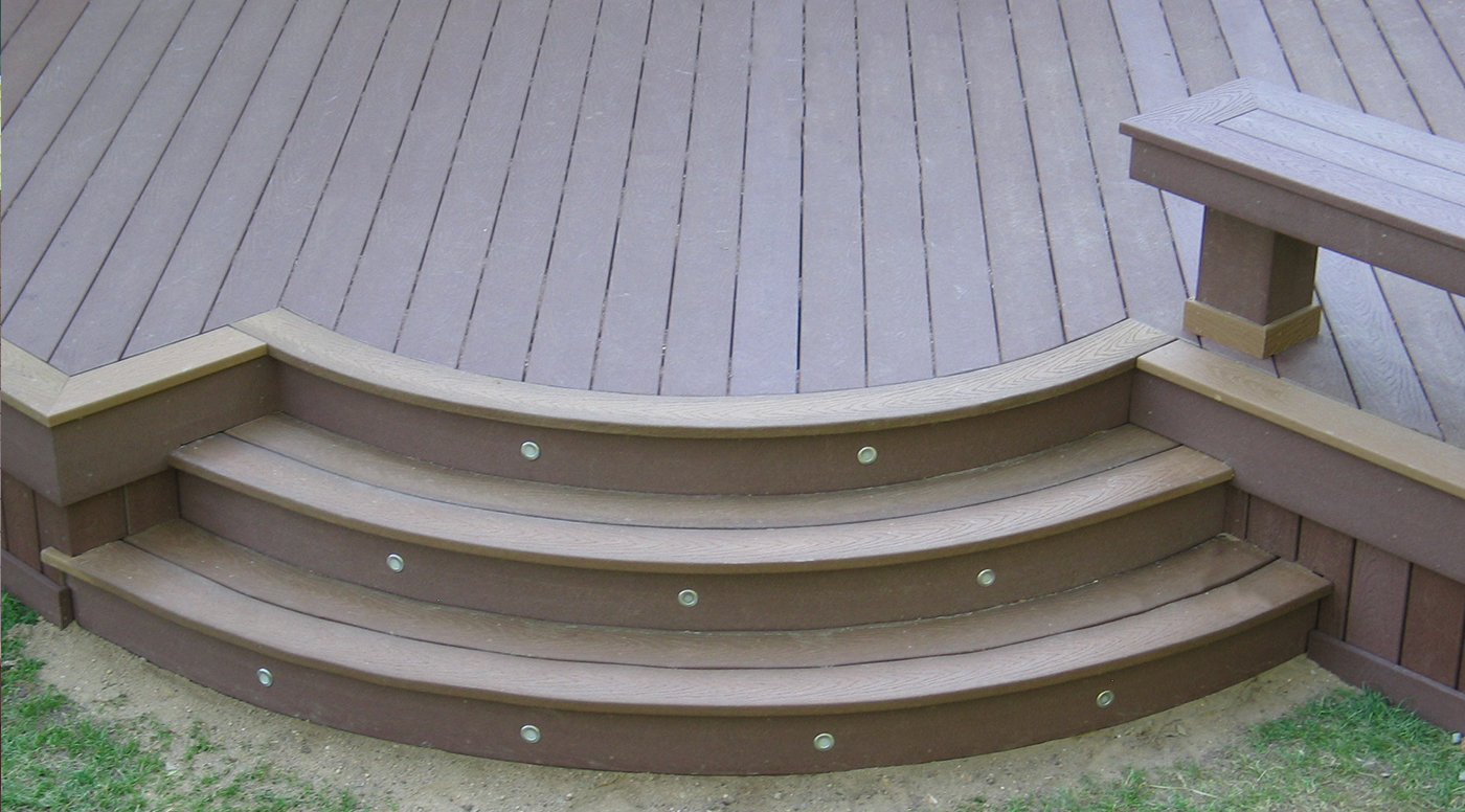 Curved/Round Decks | Decks R Us